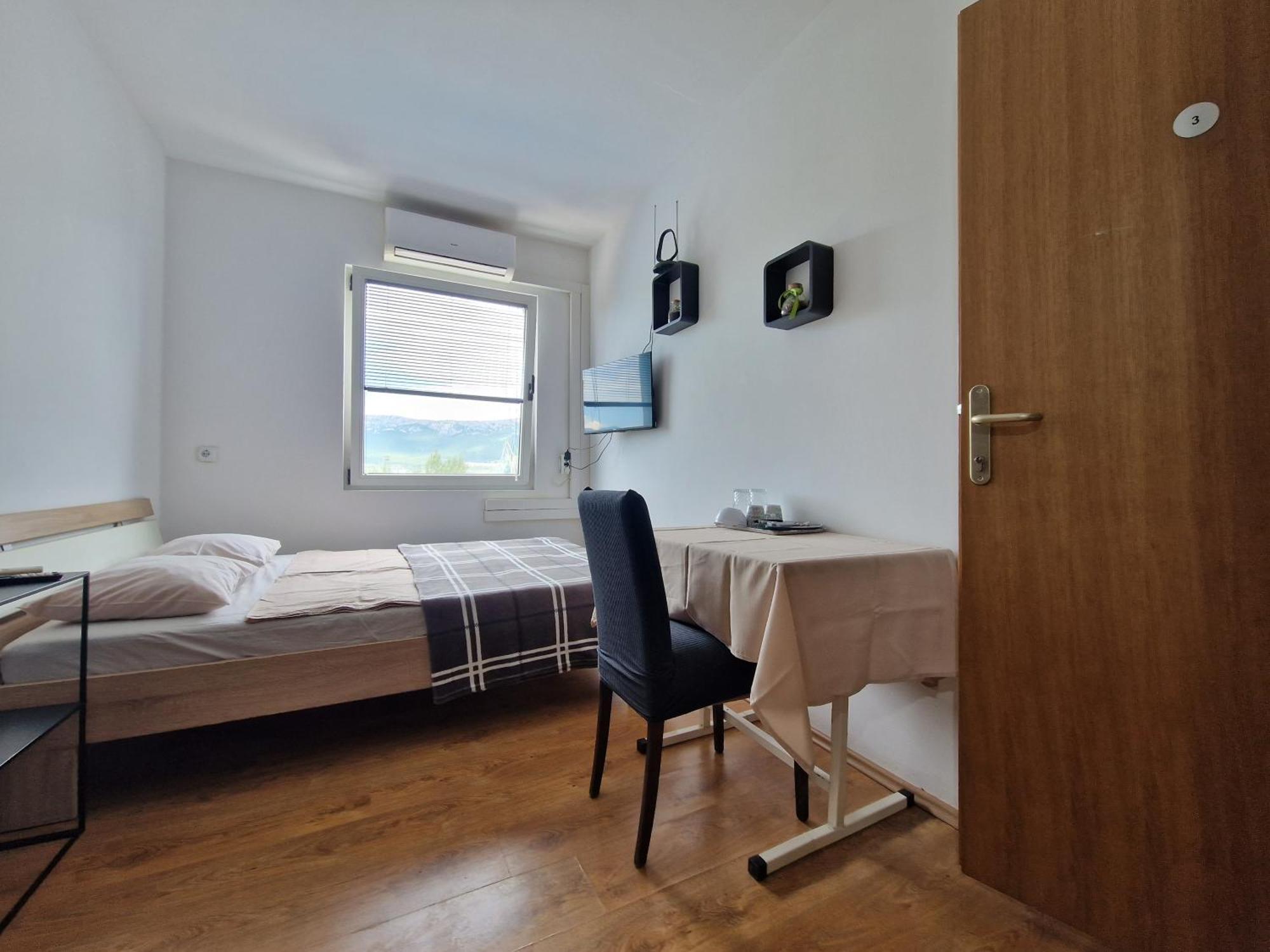 Ensuite Stay Rooms Split Exterior foto