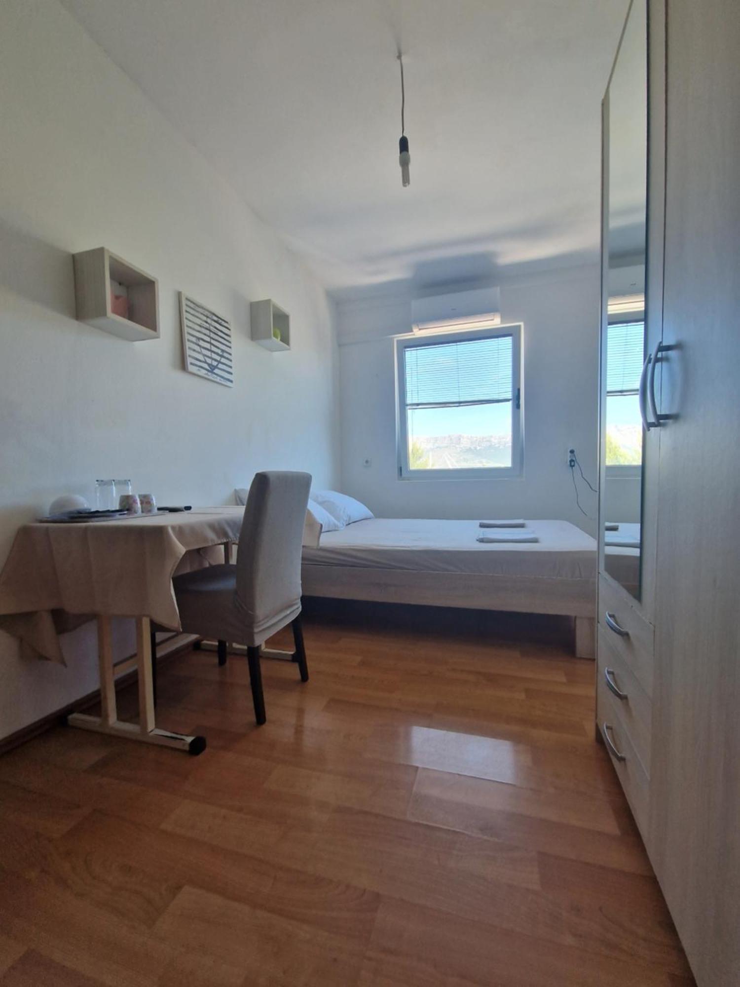 Ensuite Stay Rooms Split Exterior foto